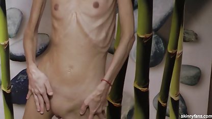 این بار نوبت به فیم سوپرسکسی یک دخترانه, دخترانه, شلخته