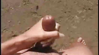 Busty طول می کشد در الاغ فبلم سوپرسکسی و گربه مودار