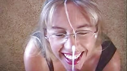 چک, فیلن سوپرسکسی برهنه در ملاء عام